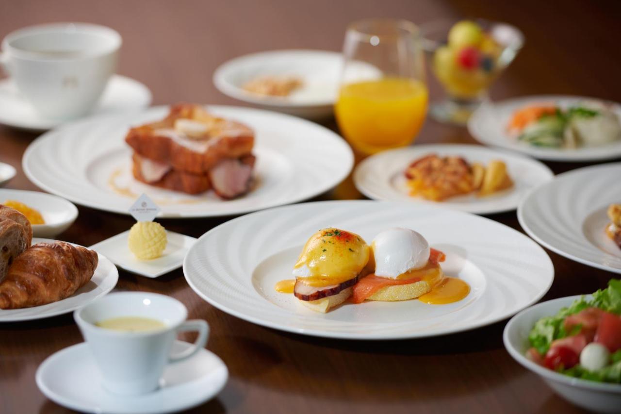 The Gate Hotel Tokyo By Hulic Bagian luar foto A breakfast buffet